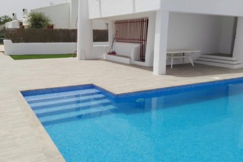 Reform and construction of swimming pool in Cartagena